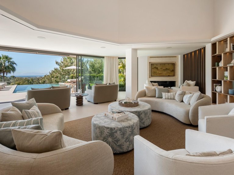 Villa for Sale in Benahavis, Malaga 22