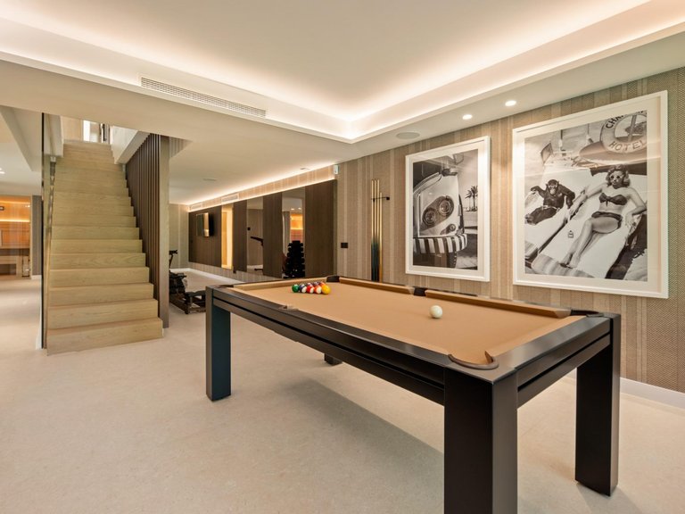 Villa for Sale in Benahavis, Malaga 34