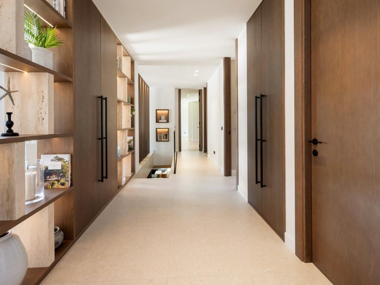 Villa for Sale in Benahavis, Malaga 41