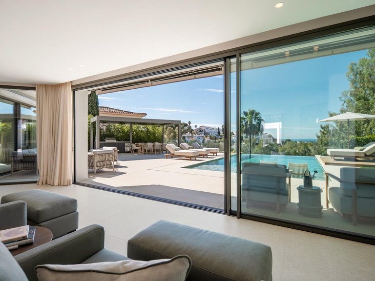 Villa for Sale in Benahavis, Malaga 47