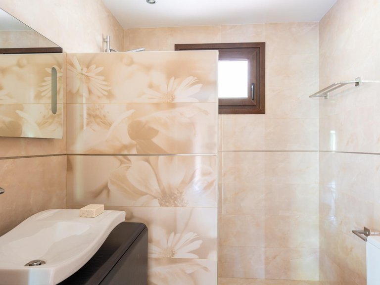 Villa for Sale in Benalmádena, Malaga 30