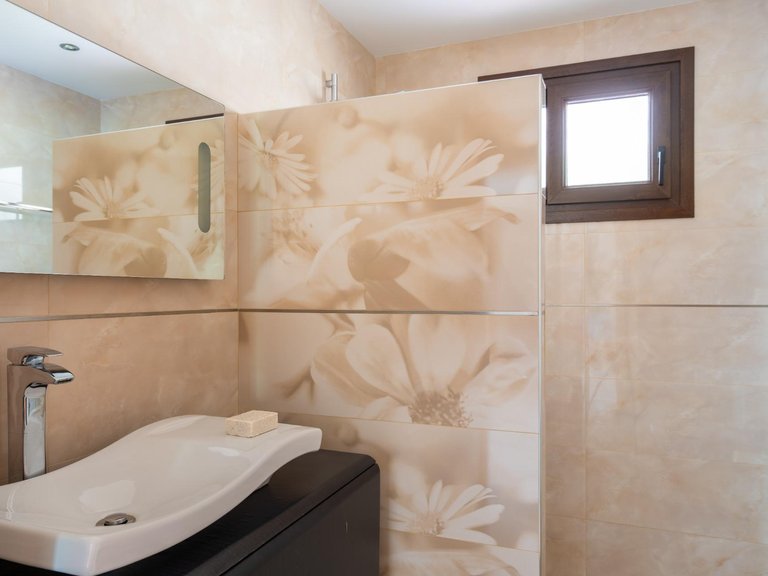 Villa for Sale in Benalmádena, Malaga 31