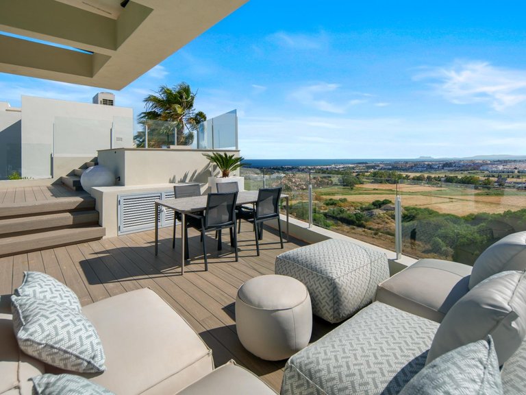 Villa for Sale in Marbella, Malaga 38