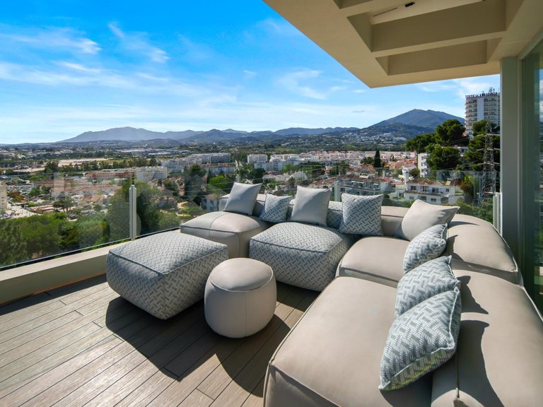Villa for Sale in Marbella, Malaga 42