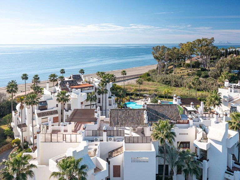 Penthouse for Sale in Estepona, Malaga 48