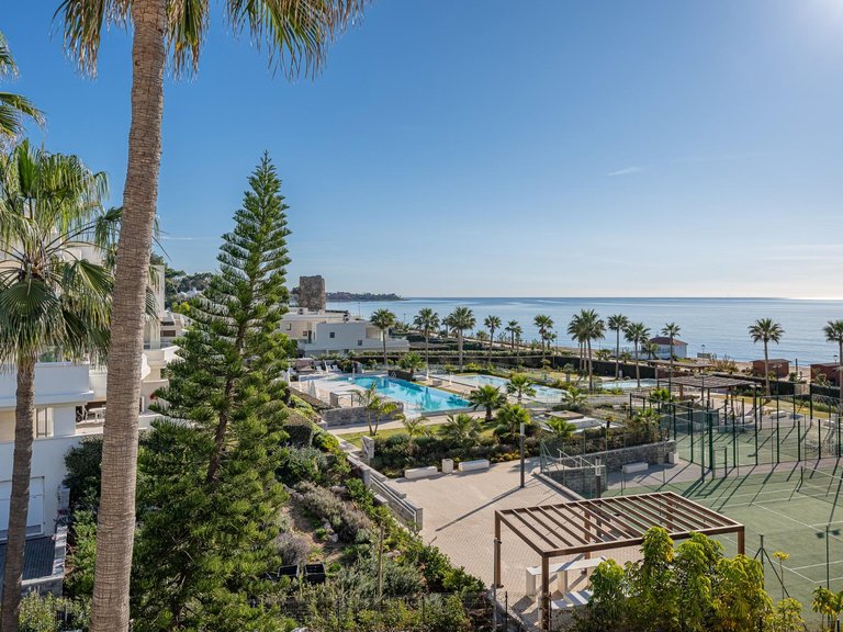 Penthouse for Sale in Estepona, Malaga 49