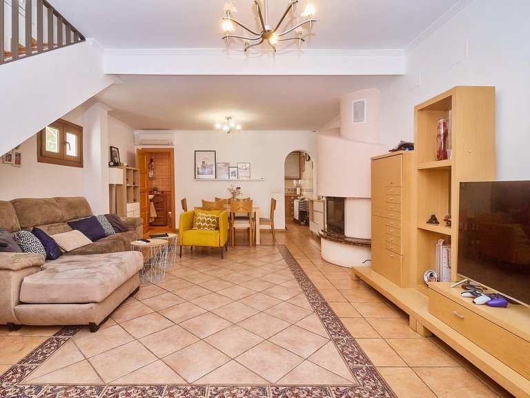 Town House for Sale in Fuengirola, Malaga 2