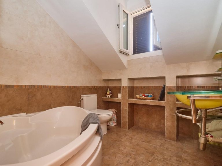 Town House for Sale in Fuengirola, Malaga 35