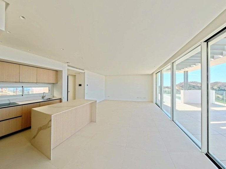 Apartment for Sale in Ojen, Malaga 17