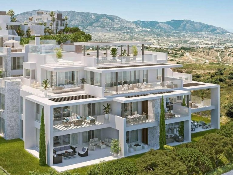 Apartment for Sale in Ojen, Malaga 5
