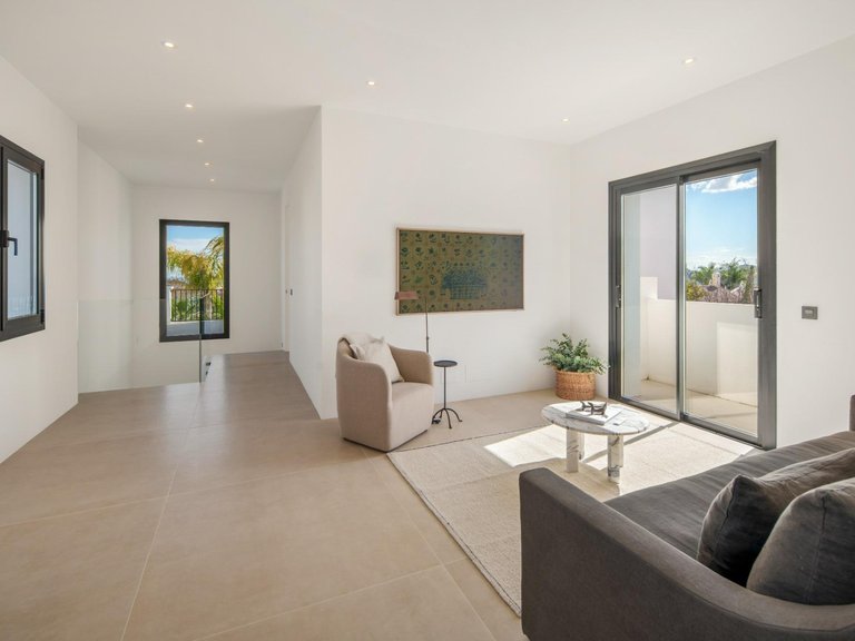 Villa for Sale in Benahavis, Malaga 41