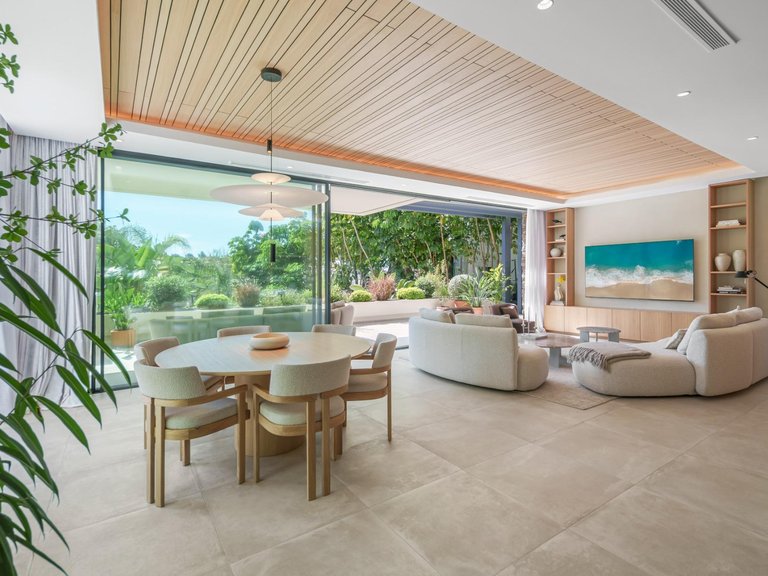 Villa for Sale in Estepona, Malaga 15