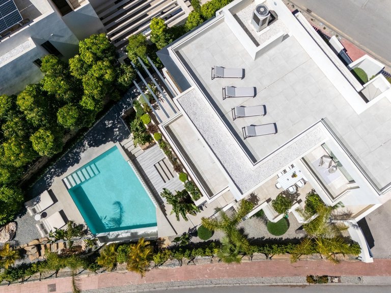 Villa for Sale in Estepona, Malaga 5