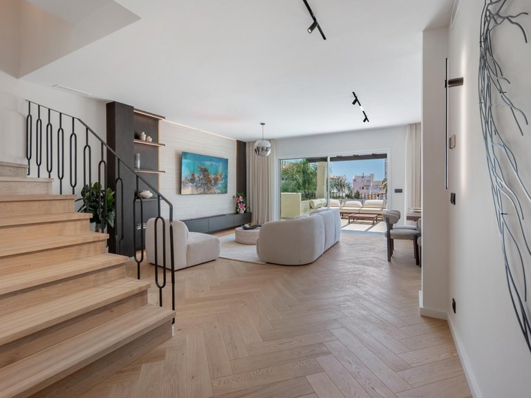 Penthouse for Sale in Marbella, Malaga 13