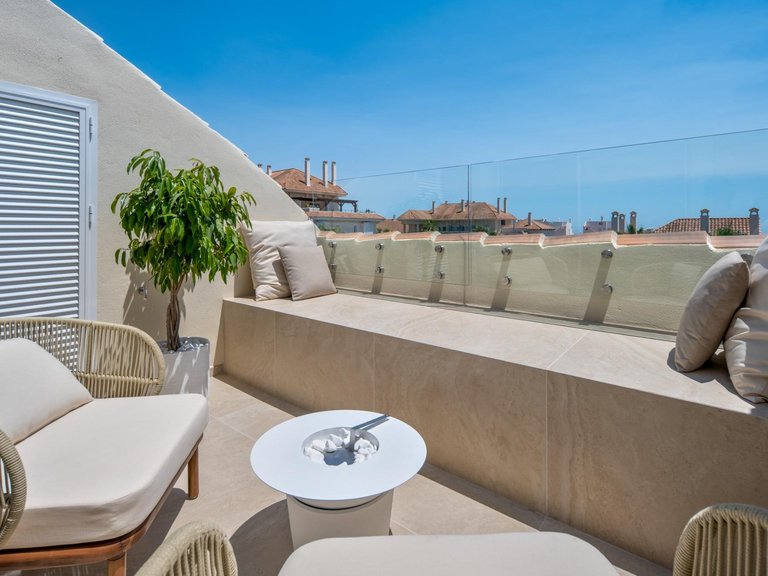Penthouse for Sale in Marbella, Malaga 15