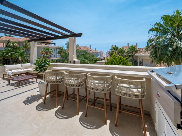 Penthouse for Sale in Marbella, Malaga 19