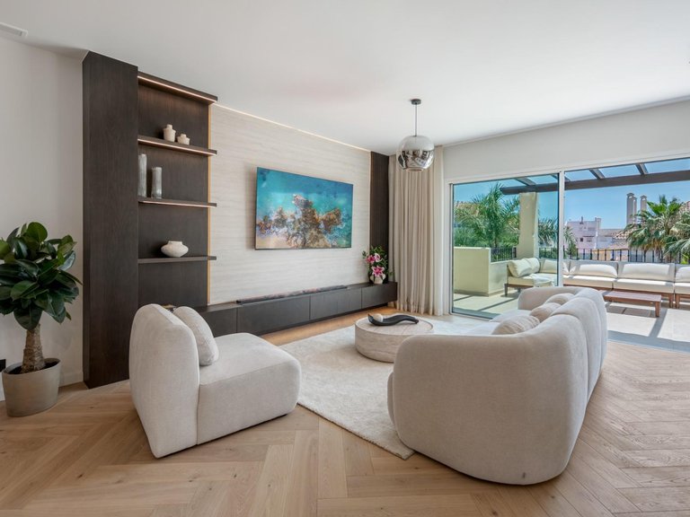 Penthouse for Sale in Marbella, Malaga 5