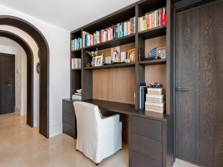 Apartment for Sale in Marbella, Malaga 15