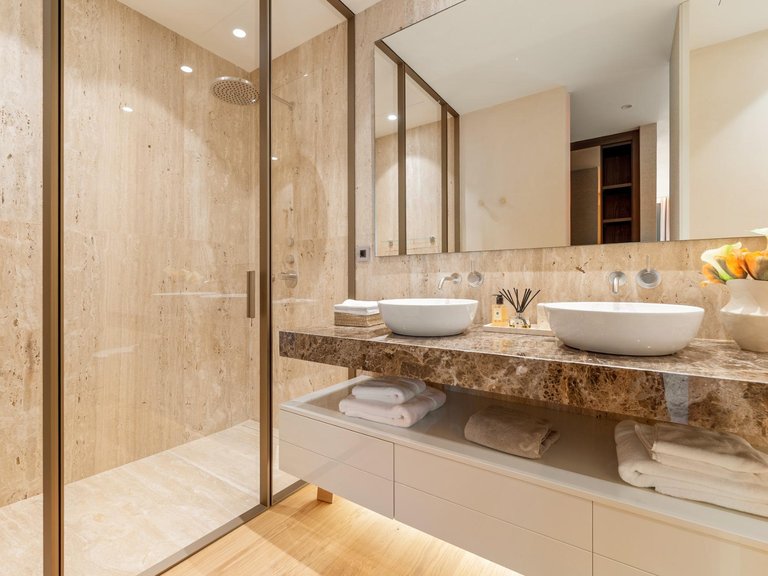 Penthouse for Sale in Marbella, Malaga 25