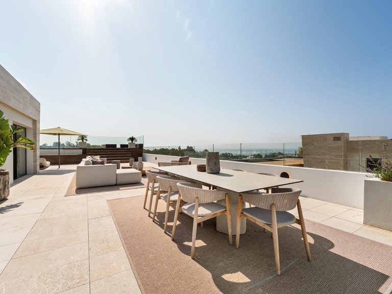 Penthouse for Sale in Marbella, Malaga 43