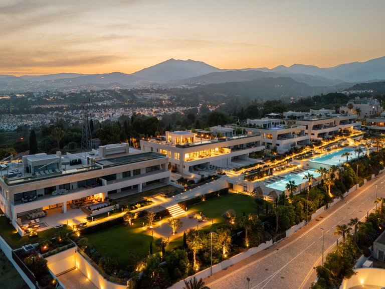 Penthouse for Sale in Marbella, Malaga 6