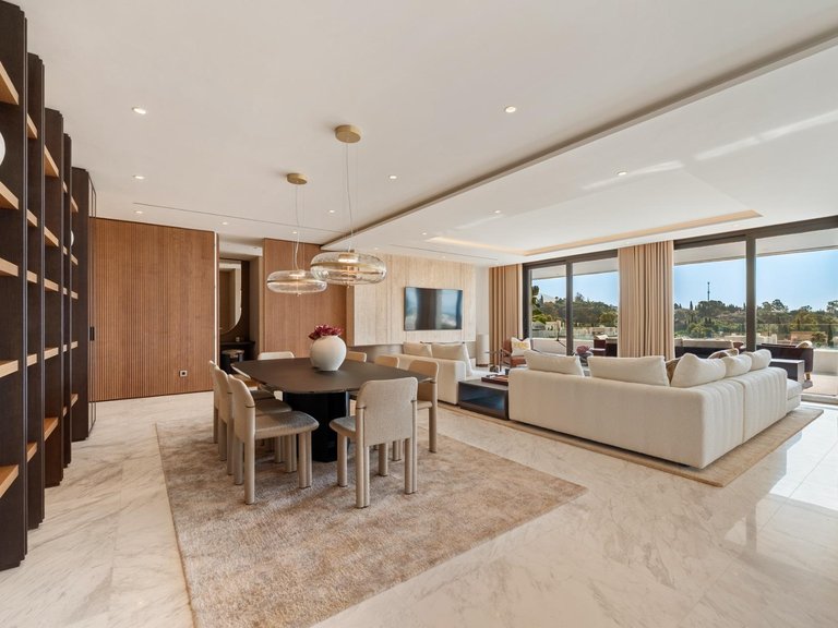 Penthouse for Sale in Marbella, Malaga 7