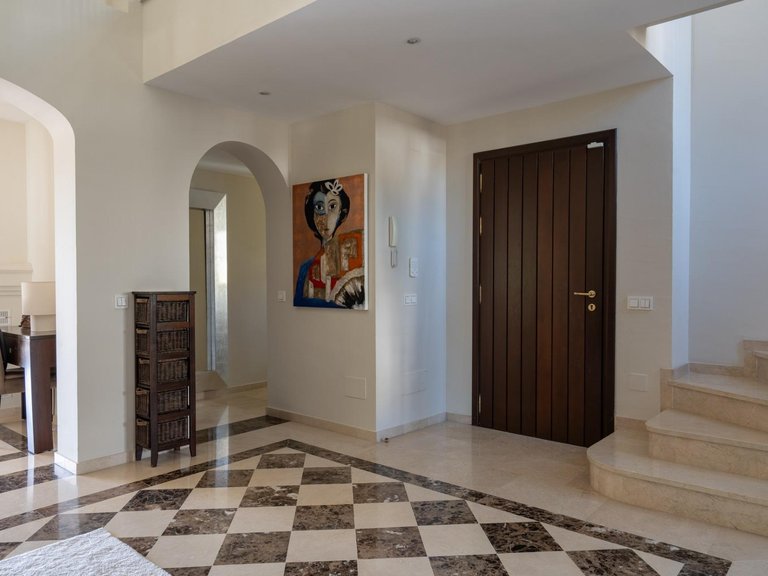 Villa for Sale in Marbella, Malaga 15