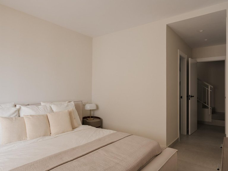 Apartment for Sale in Benahavis, Malaga 16