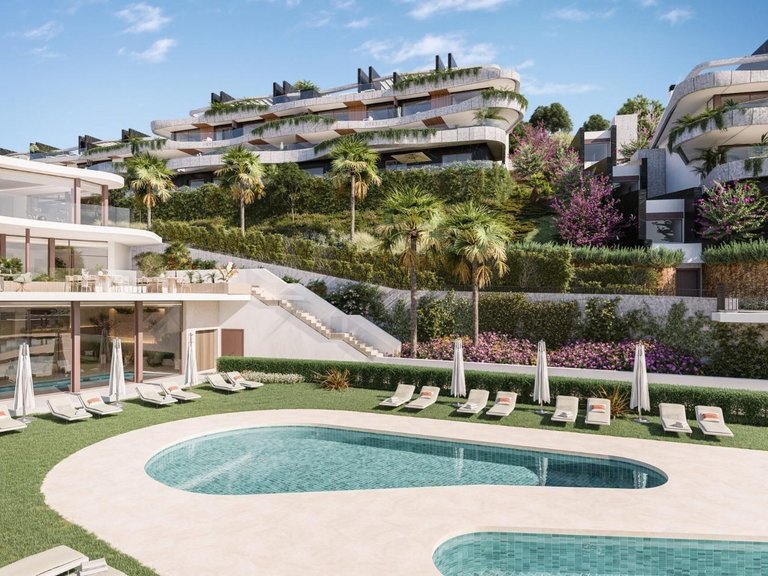 Town House for Sale in Elviria, Malaga 1