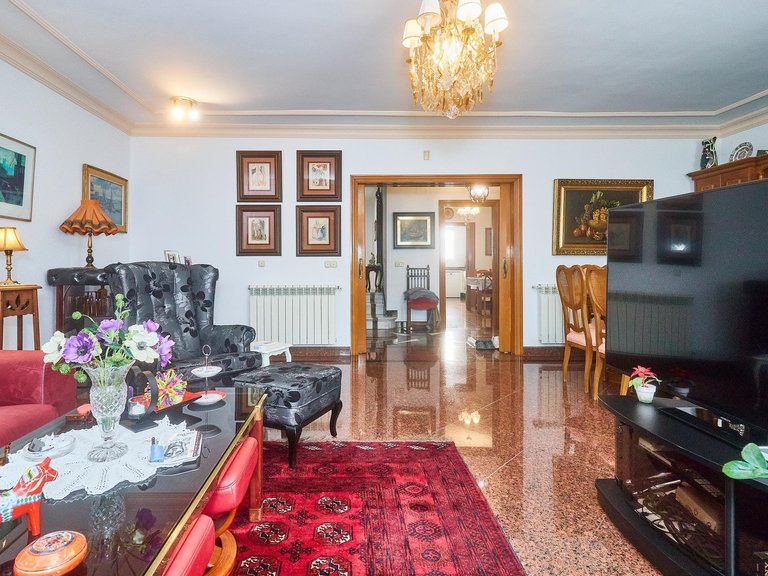 Villa for Sale in Fuengirola, Malaga 12