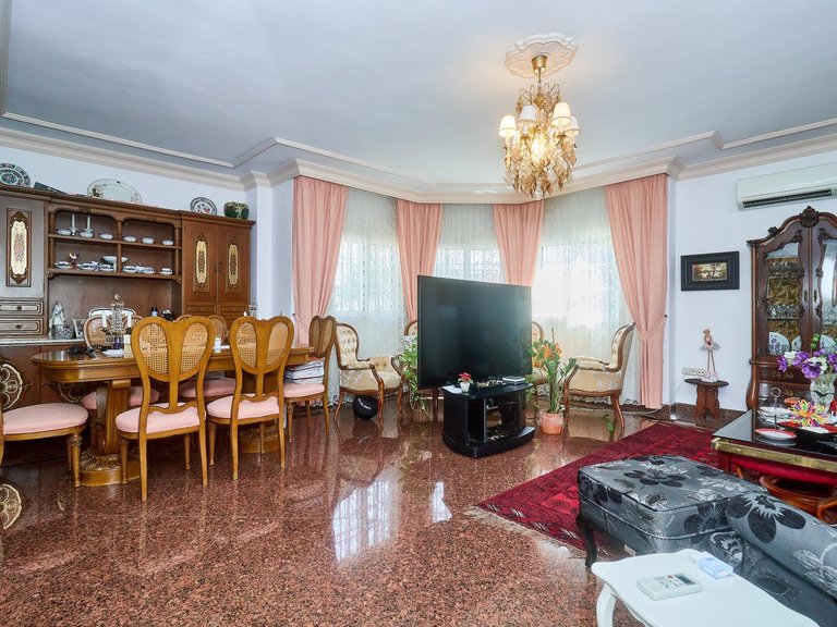 Villa for Sale in Fuengirola, Malaga 13