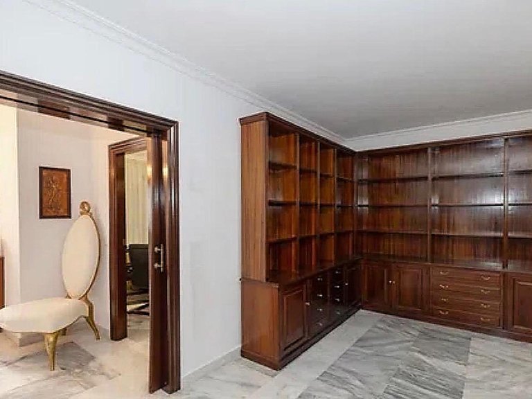 Villa for Sale in Fuengirola, Malaga 23