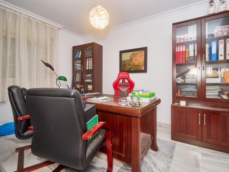 Villa for Sale in Fuengirola, Malaga 25