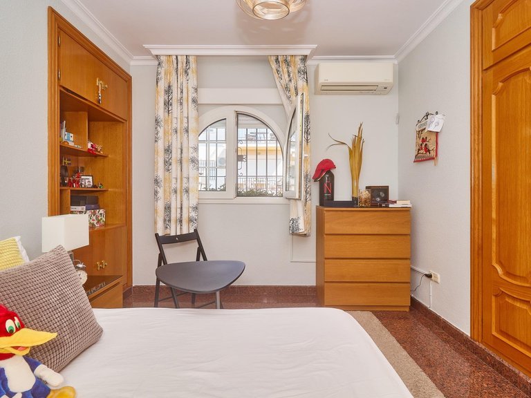 Villa for Sale in Fuengirola, Malaga 37