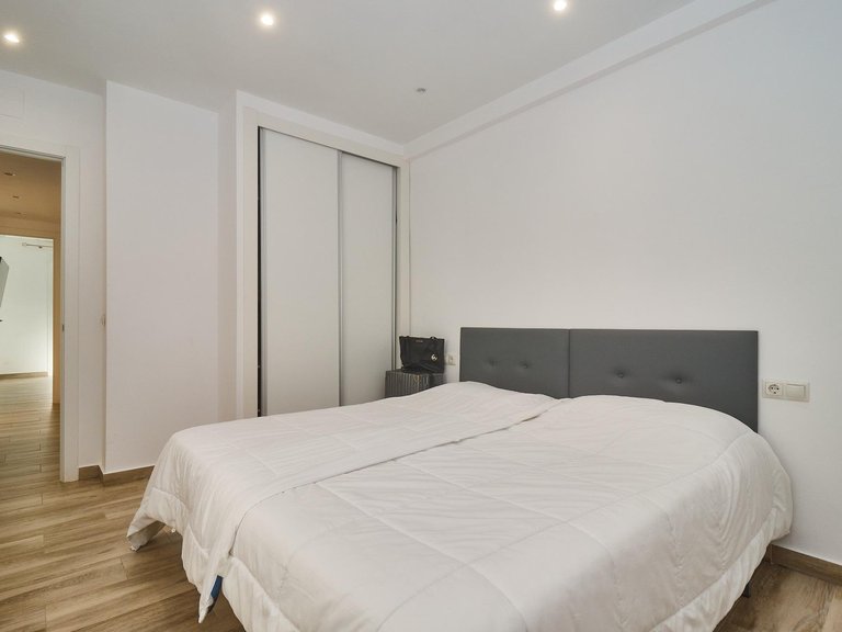 Apartment for Sale in Fuengirola, Malaga 10