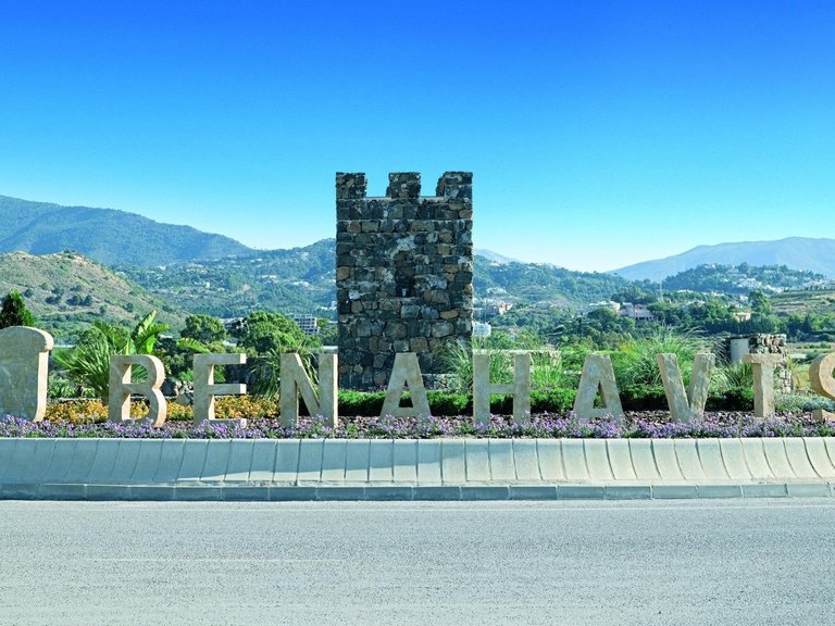 Apartment for Sale in Benahavis, Malaga 34