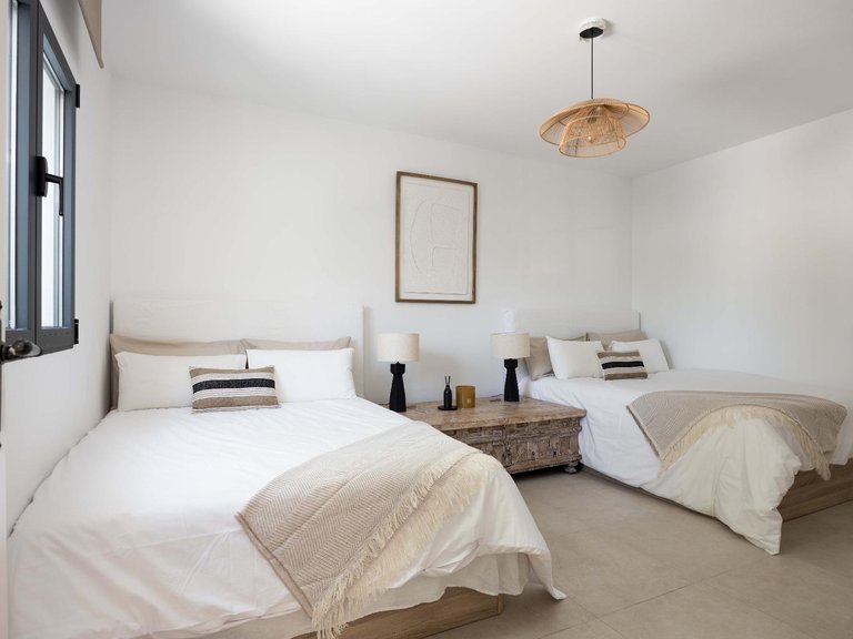 Villa for Sale in Estepona, Malaga 29