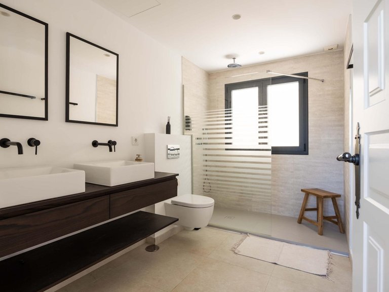 Villa for Sale in Estepona, Malaga 31