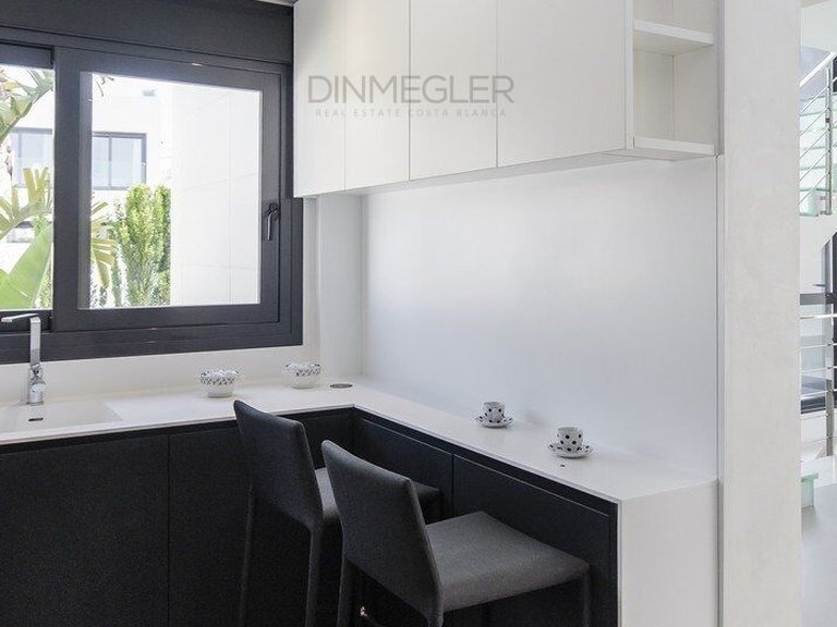Villa for Sale in Orihuela Costa, Alicante 35