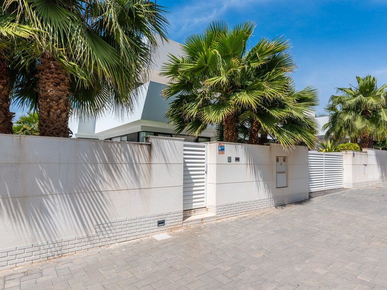 Villa for Sale in Rojales, Alicante 39