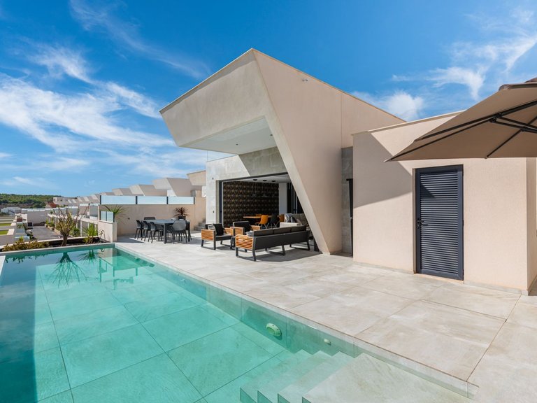 Villa for Sale in Rojales, Alicante 46