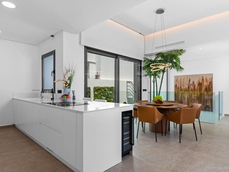 Villa for Sale in El Campello, Alicante 13