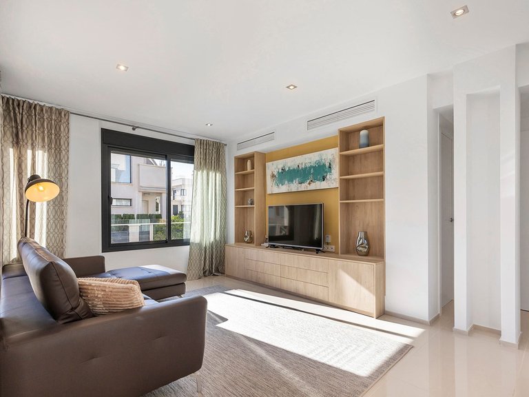 Villa for Sale in Orihuela Costa, Alicante 16