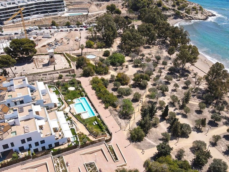 Apartment for Sale in Villajoyosa, Alicante 1