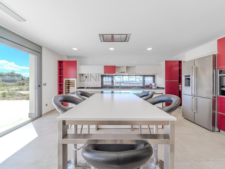 Villa for Sale in La Marina, Alicante 17