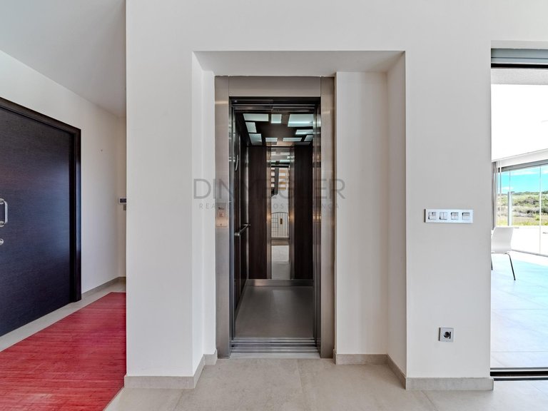 Villa for Sale in La Marina, Alicante 20