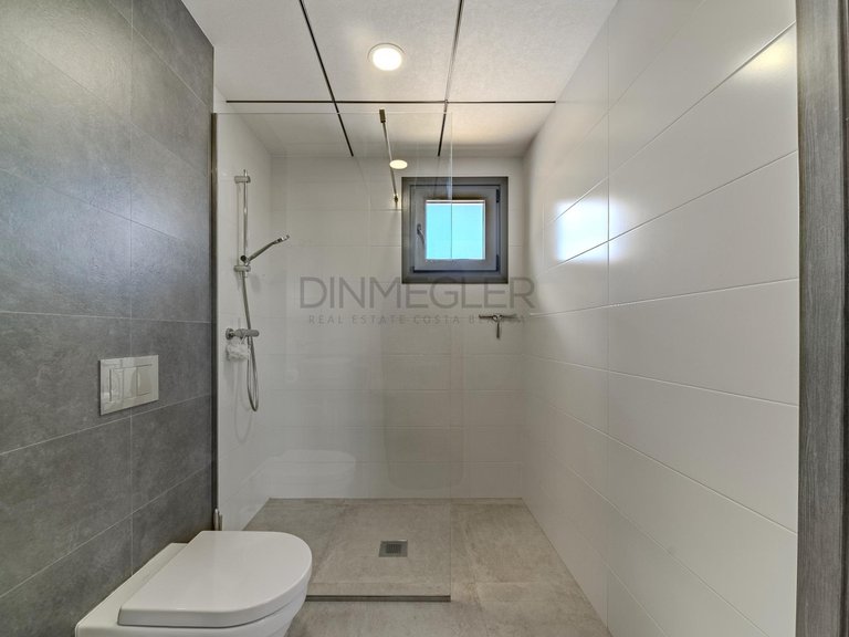 Villa for Sale in La Marina, Alicante 42