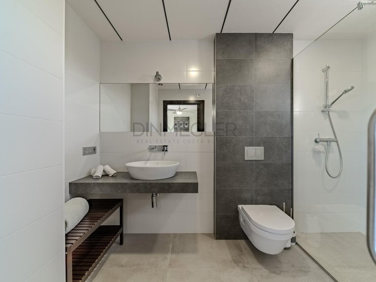 Villa for Sale in La Marina, Alicante 43