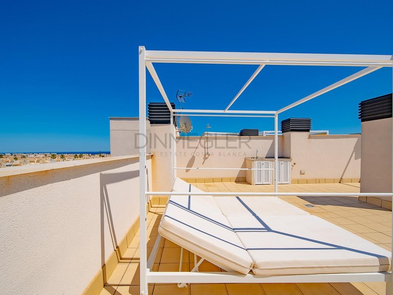 Ático en venta en Orihuela Costa, Alicante 40