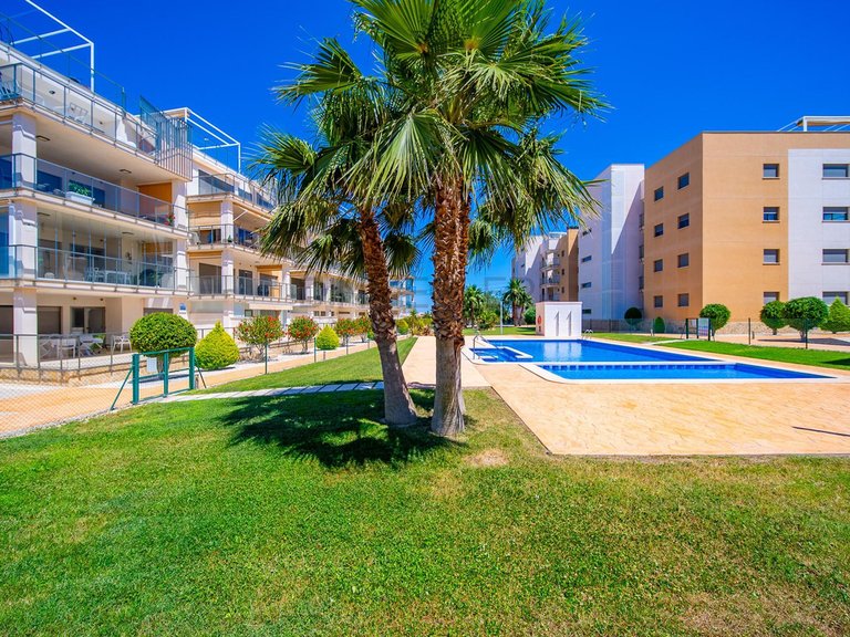 Ático en venta en Orihuela Costa, Alicante 46